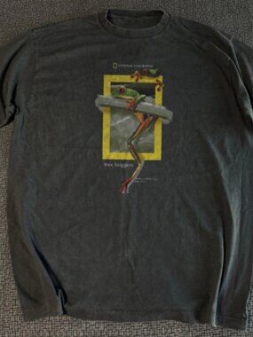 Red Eyed Tree Frog Shirt, National Geographic Tree Huggers Graphic Tee, Gift